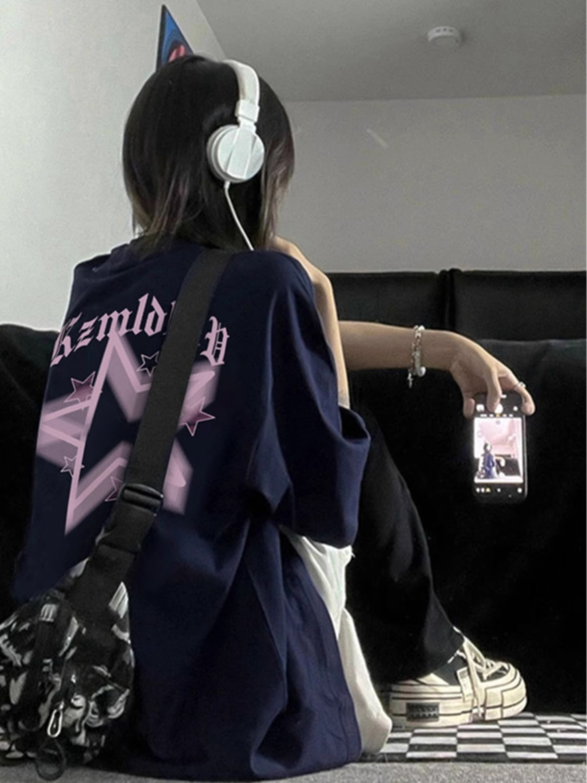 High quality pure cotton 230g combed tightly and feels good live broadcast quality front and back printed short-sleeved t-shirt for women