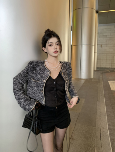 Real shot~French style small style woolen jacket for women, retro temperament, short cardigan top for ladies