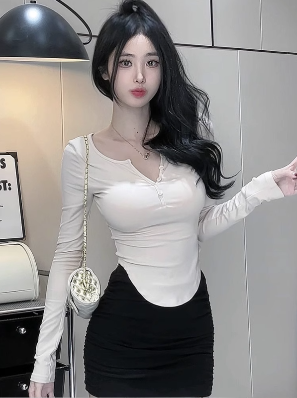 Pure lust style V-neck button slim slimming bottoming shirt long-sleeved T-shirt women's early spring new curved hem inner top
