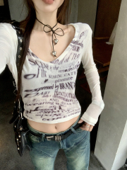 Actual shot of Korean style chic letter print design T-shirt for women spring new short hot girl top