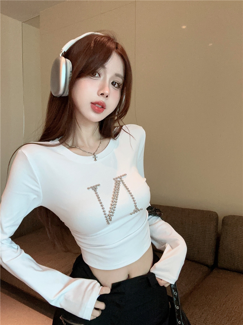 Actual shot ~ 2024 spring new style hot girl slim and super slim round neck short long-sleeved T-shirt for women