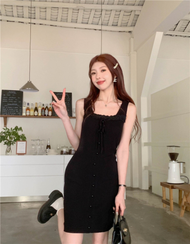 Actual shot of spring new style~Design niche lace slim fit sweet girl dress