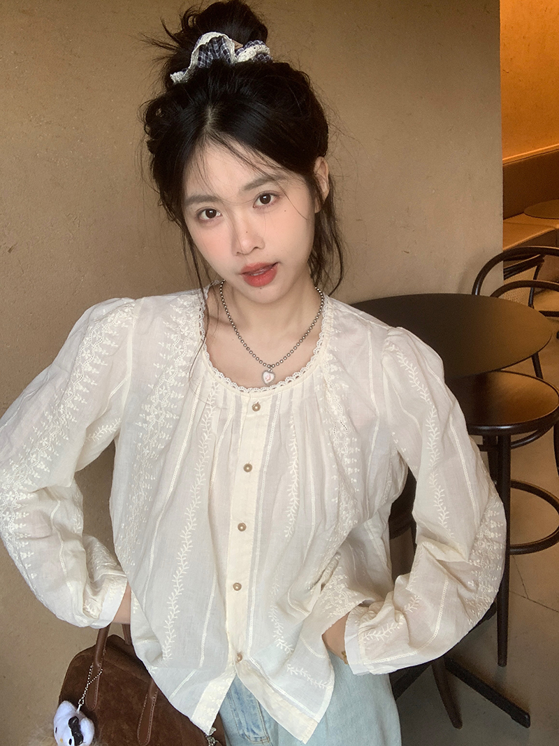 實拍  法式宮廷風蕾絲刺繡襯衫女簡約寬鬆長袖襯衣女