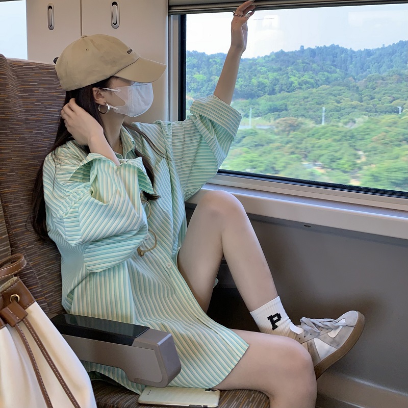 實拍 韓版春薄款氣質高級感綠色條紋寬鬆開衫長袖襯衣