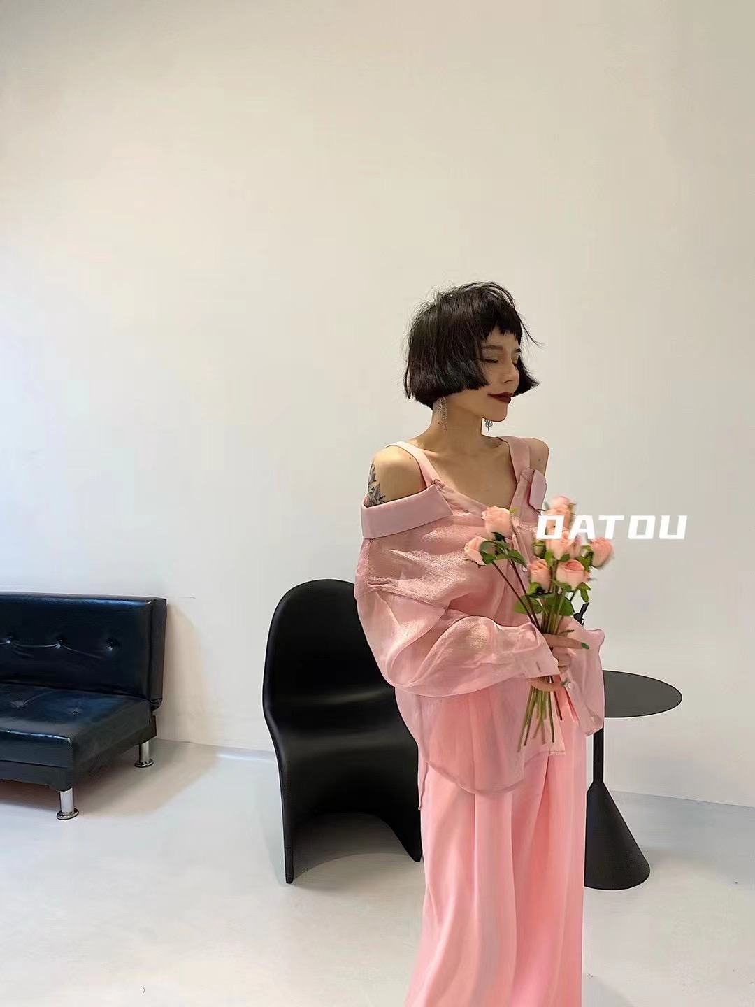 十三行女裝2024春季新法式氣質設計感襯衣露肩長袖假兩件襯衫上衣