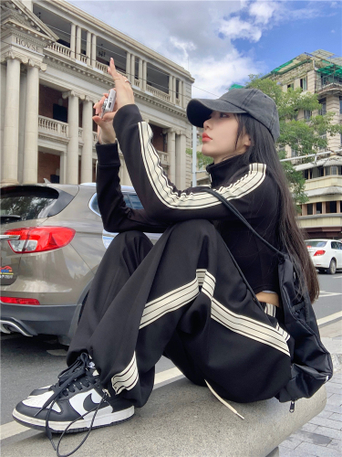 Real shot ~ High-end casual sports suit for women, autumn short jacket, high-waisted wide-leg pants two-piece set