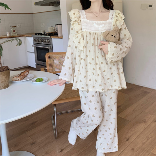 Real shot of Korean version of spring cute cute bear soft cotton double gauze comfortable outer wear sweet lace pajamas nightgown