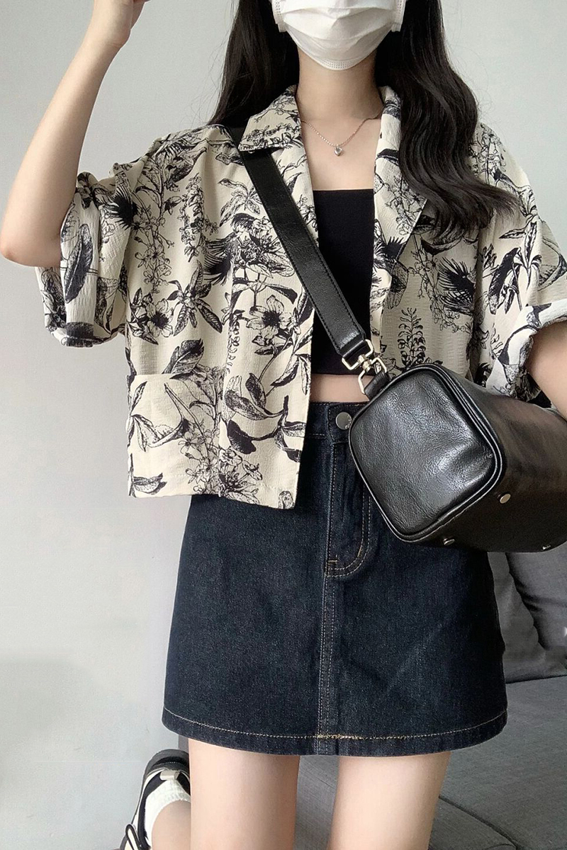 小眾設計高級感法式短袖花襯衫女夏季別致漂亮獨特短款上衣小個子
