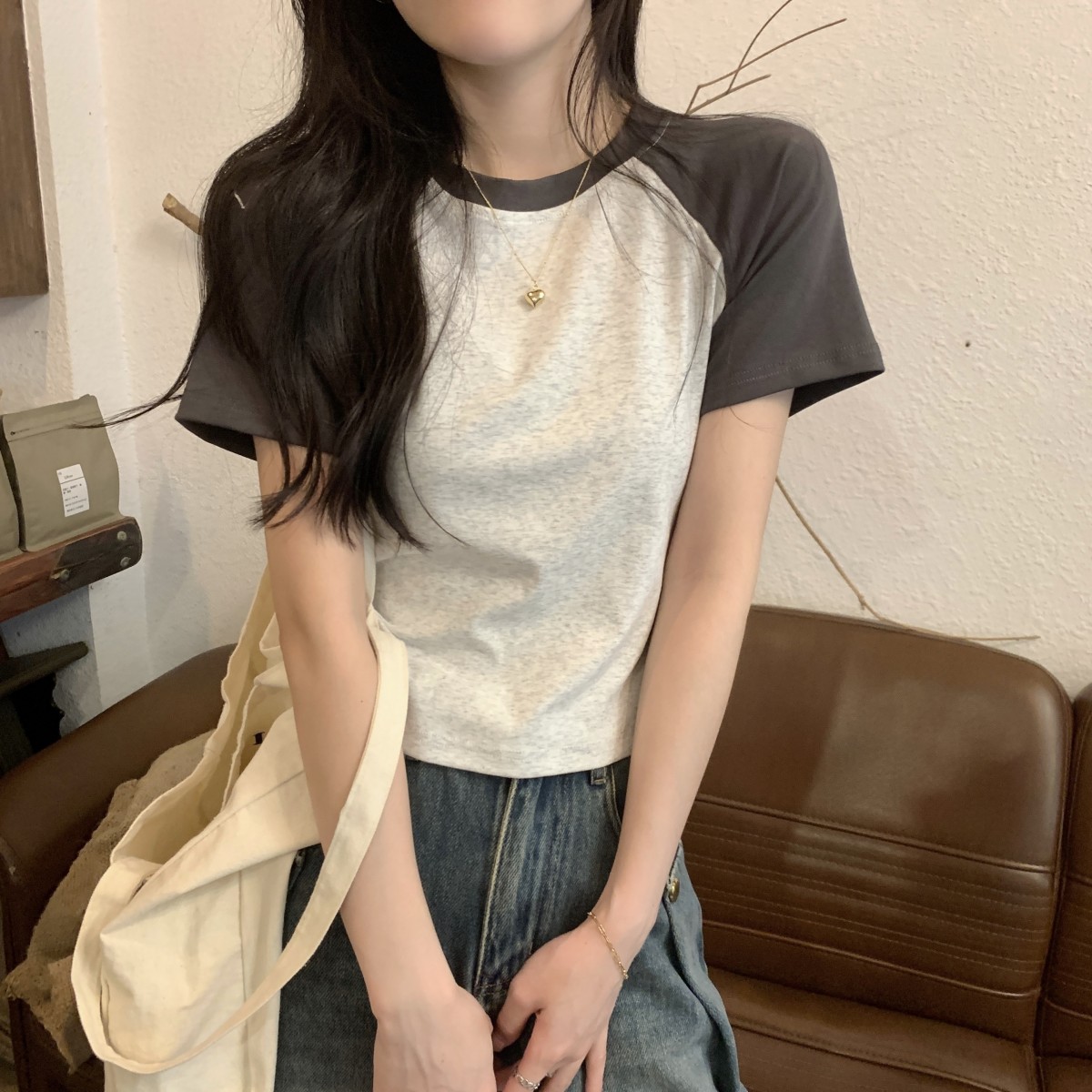 Actual shot of spring and summer Korean style versatile contrasting color slimming raglan pure cotton short-sleeved T-shirt for women