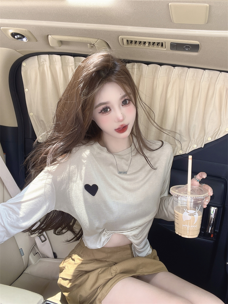 Real shot Korean style love round neck long sleeve T-shirt