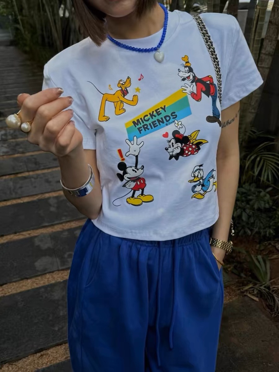 十三行2024年早春新款墊肩卡通印花短款修身短袖T恤女