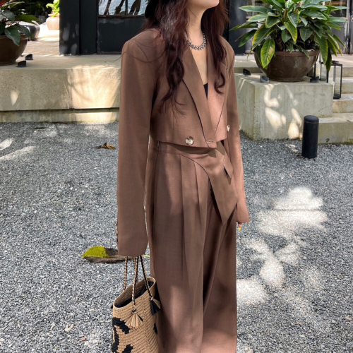 Spring and autumn high-end suit suit, high-waisted versatile casual short suit jacket, two-piece straight-leg trousers set
