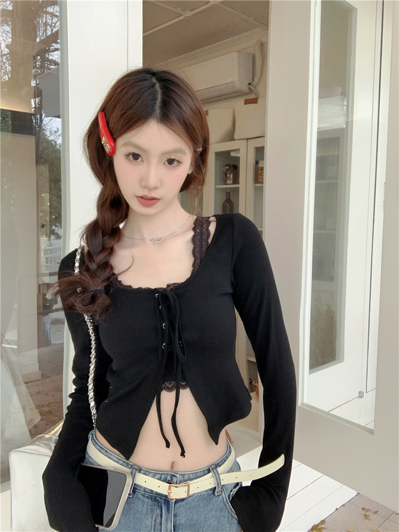 Real shot of designer fake two-piece lace T-shirt halter neck long-sleeved bottoming shirt for women in early spring Korean version slimming collarbone