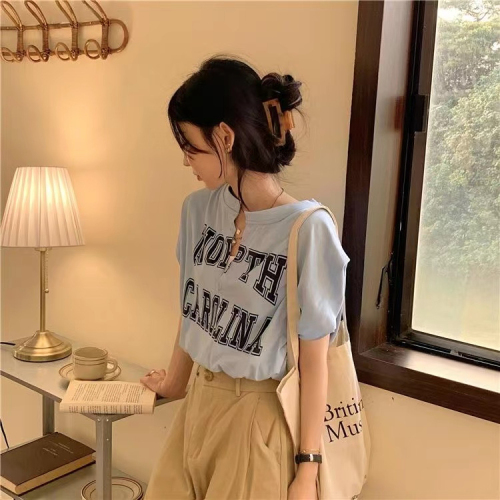 Hot girl sleeveless T-shirt women's summer new design niche fake two-piece short style