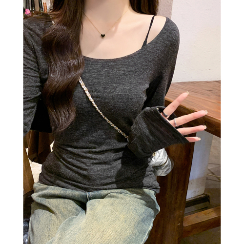 Actual shot of early spring gray Korean style pure lust style U-neck bottoming shirt T-shirt for women with a sense of design and a long-sleeved top