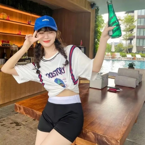 2024 new cover-up swimsuit for female summer students conservative slimming belly-covering Korean ins three-piece hot spring swimsuit