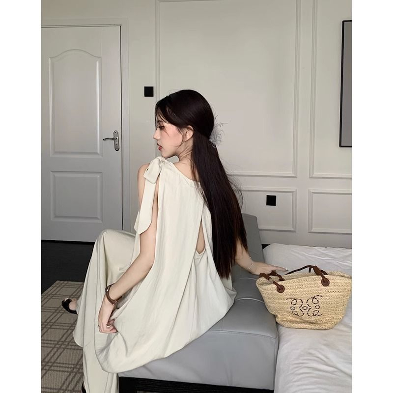 Sleeveless vest dress for women's summer Internet celebrity seaside vacation high-end backless long skirt