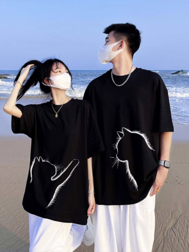 Niche design 2024 new fashion brand high-end and different Internet celebrity couple wear summer suit short-sleeved T-shirt