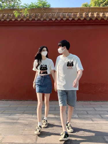 Special couple's summer short-sleeved T-shirt 2024 new trendy brand loose Internet celebrity high-end suit is different