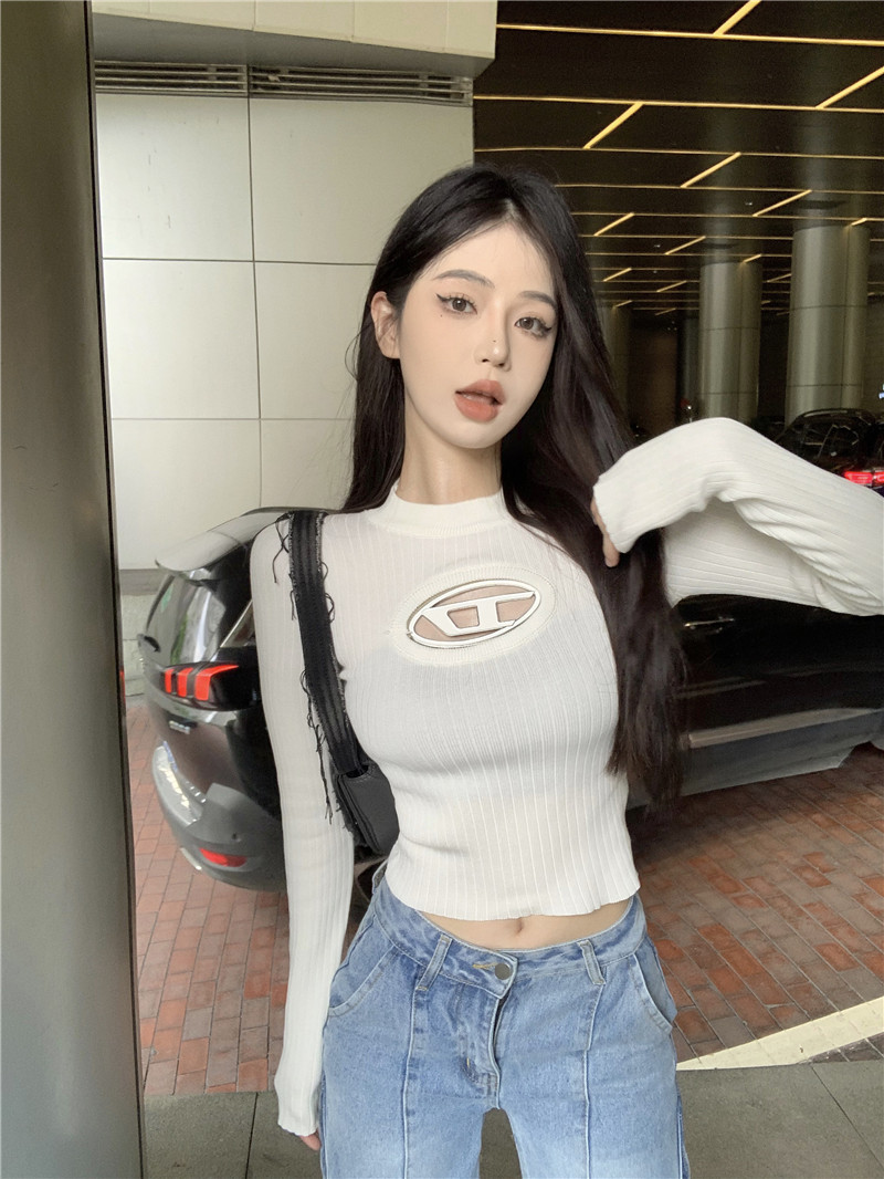 針織衫女美式拽酷風時尚鏤空金屬標圓領長袖秋季新款修身短款上衣