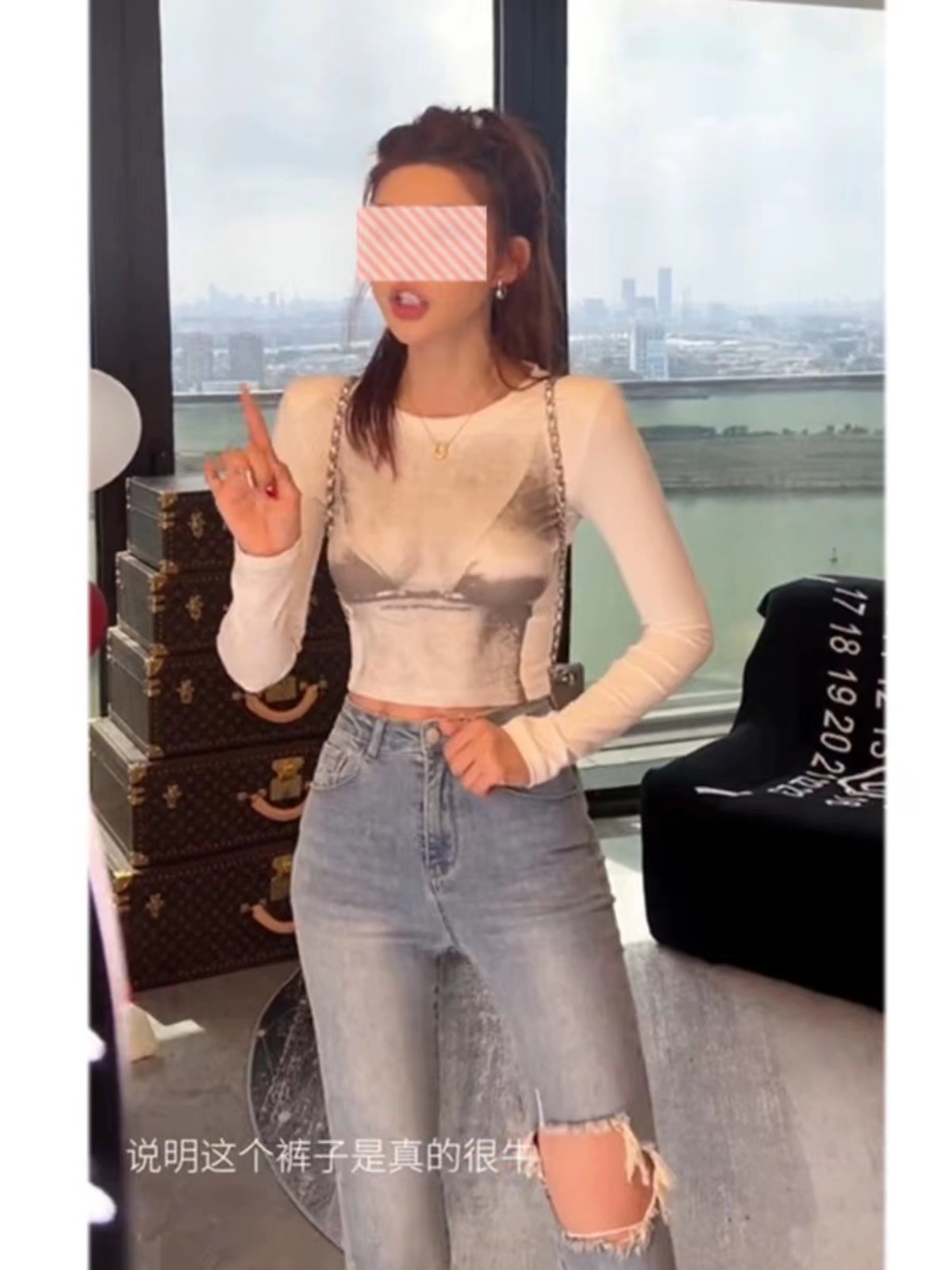 This year's popular retro printed sweet girl long-sleeved T-shirt women's new design niche short top