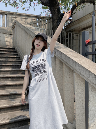 8015 real shot ~ Large size American retro sports dress for women who are fat in summer, slimming and covering the flesh, mid-length T-shirt dress