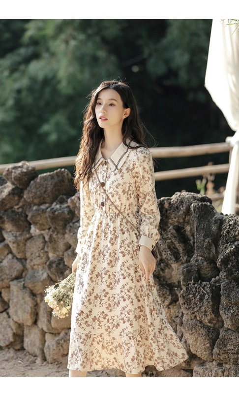 2024 spring new style French gentle long-sleeved shirt floral dress women's high-end temperament slimming small people