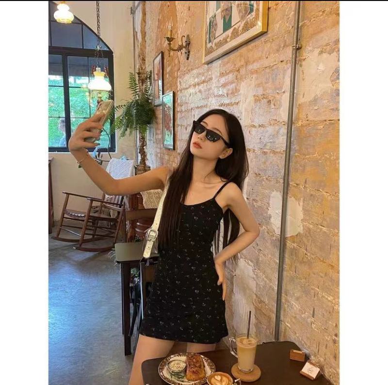 Caiyu dress slimming and temperament summer black floral fashion retro slim slimming suspender skirt
