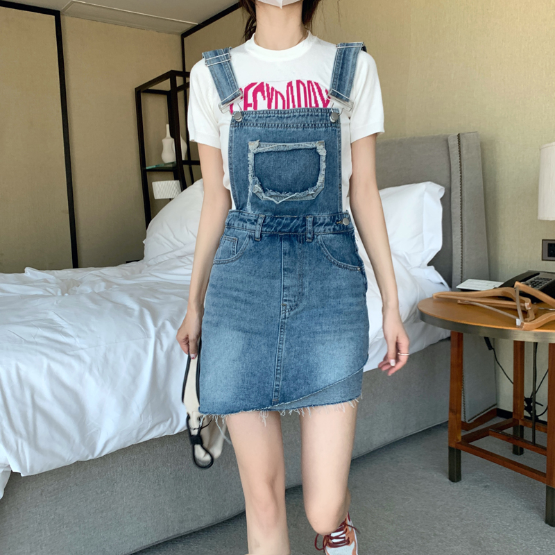 Real shot 2024 spring new sweet and cool girl versatile casual BF style denim suspender skirt short skirt