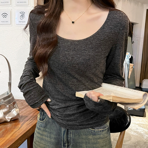 Actual shot of early spring gray Korean style pure lust style U-neck bottoming shirt T-shirt for women with a sense of design and a long-sleeved top