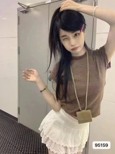 夏季新款韩版少女系圆领撞色条纹百搭短袖上衣女