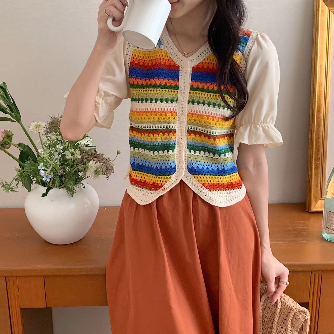 復古彩虹色條紋方領針織開衫女2024夏新款韓版甜美減齡短款上衣