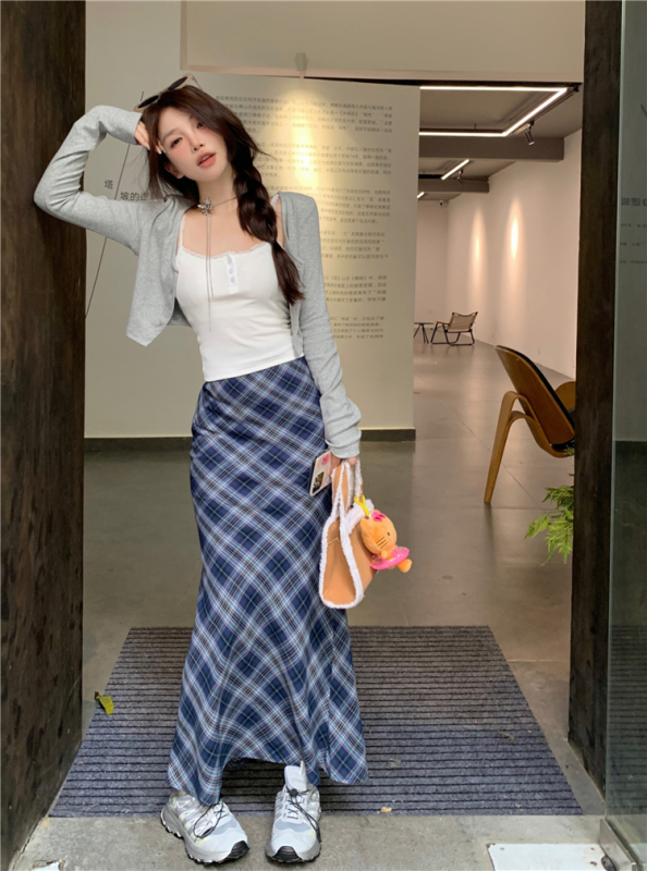 實拍~格紋半身裙套裝女秋季新款純欲吊帶背心休閒百搭防曬衫