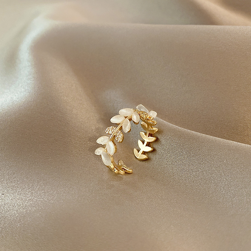 Real shot of open-ended adjustable cat's eye wheat ear ring for women, simple temperament, retro index finger ring for women