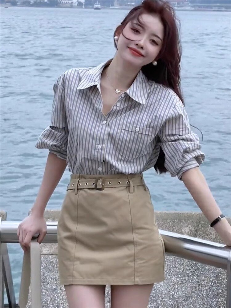 今年流行漂亮鹽系輕熟法式小個子顯高氣質襯衫半身裙兩件套裝女裝