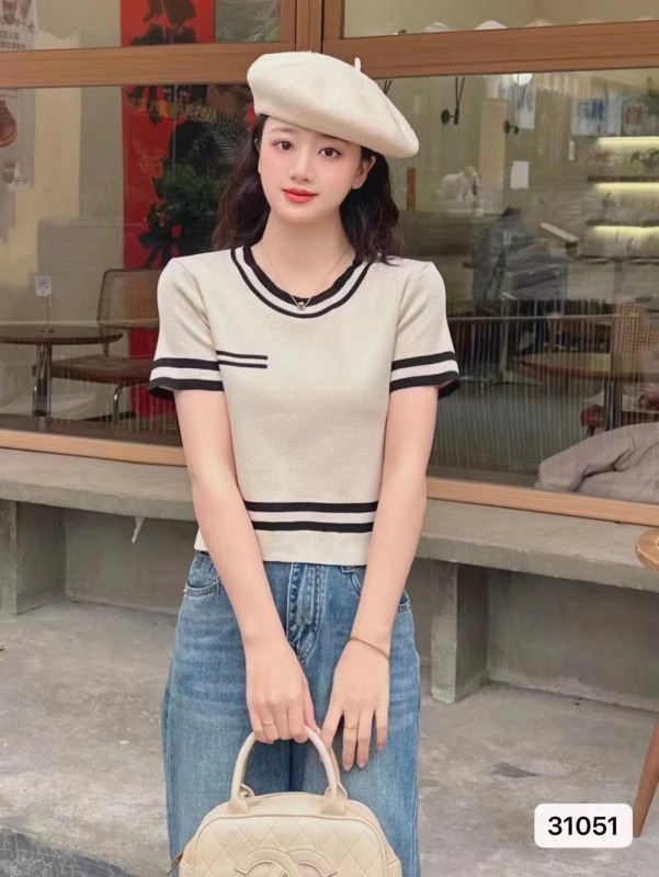 夏季新款設計感法式氣質圓領拼色百搭短袖上衣女