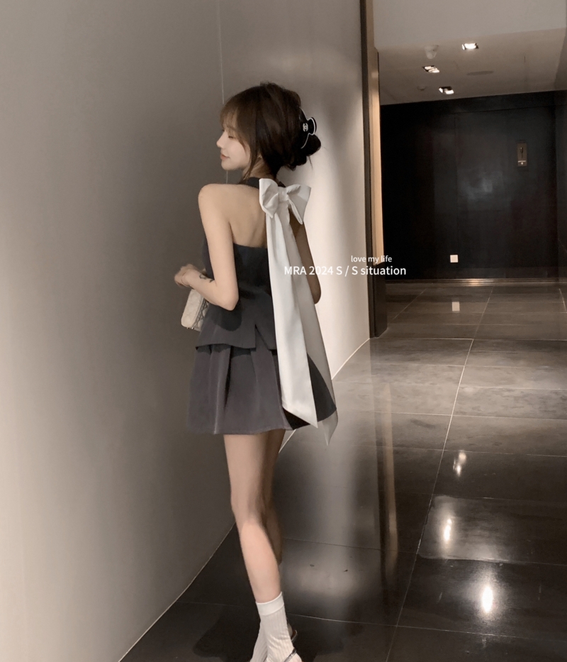 Real shot Gray style bow vest pleated skirt suit