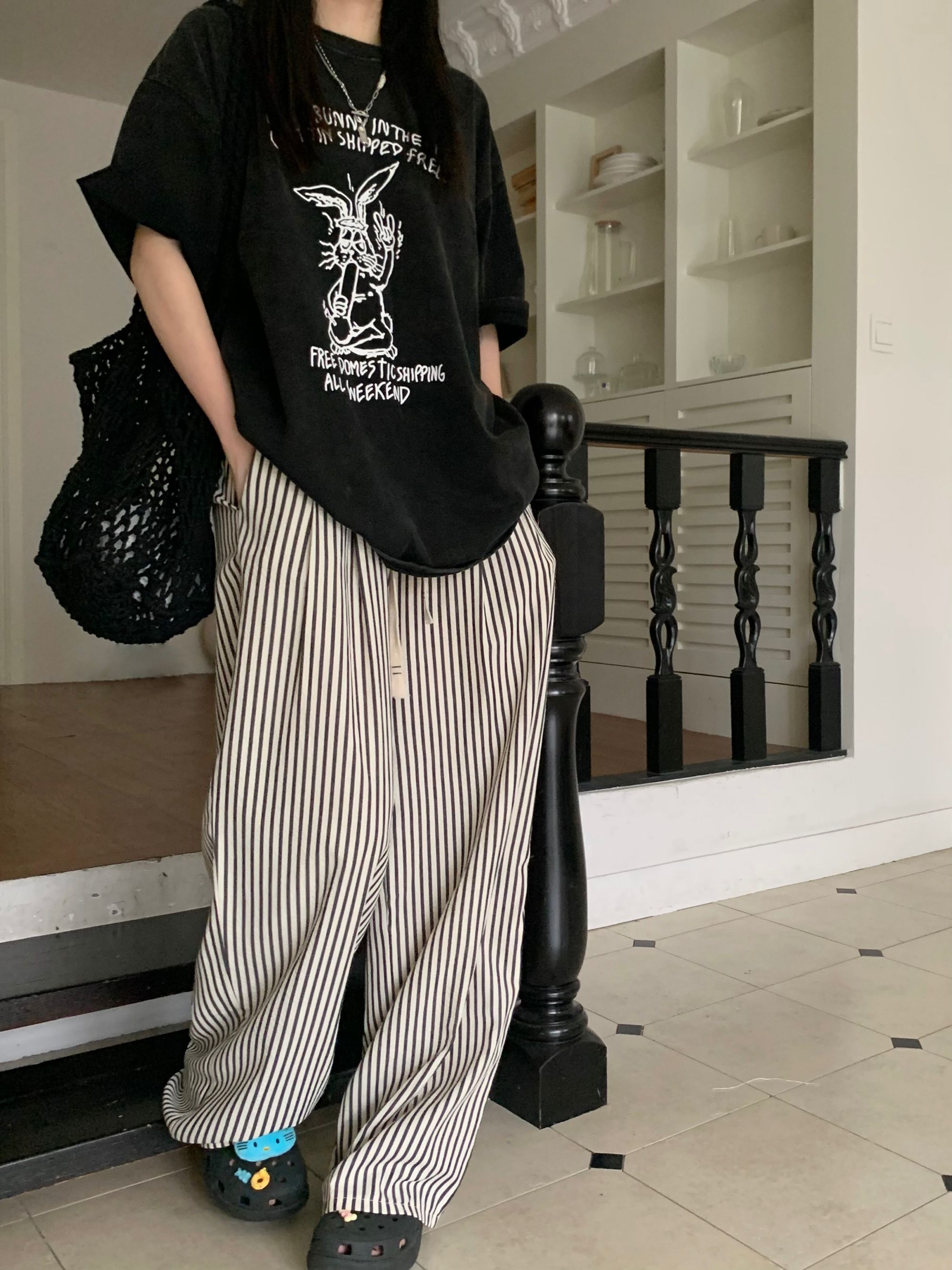 Actual shot~Commuting elastic waist, loose vertical striped lace-up slimming casual wide-leg trousers that mop the floor
