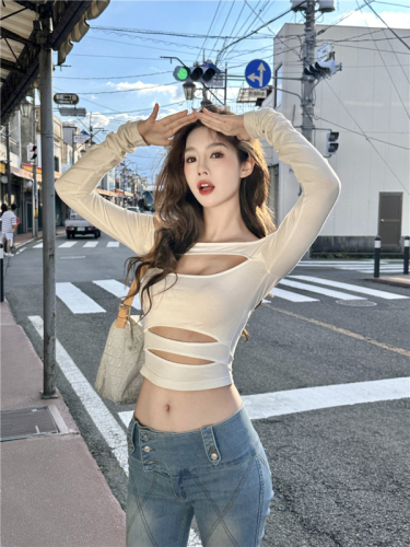 Real shot of hot girl pure desire hollow one-shoulder top niche design slim sexy long-sleeved T-shirt for women