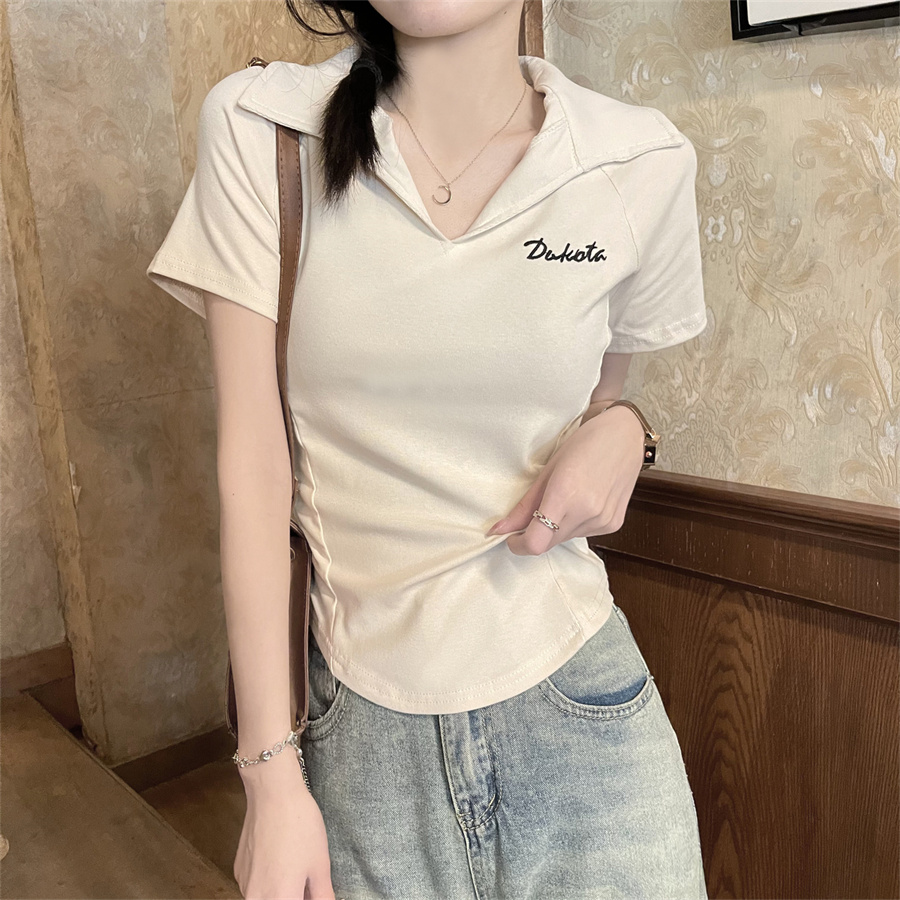 實拍短袖t恤女夏獨特正肩短款修身休閒深V領上衣polo衫