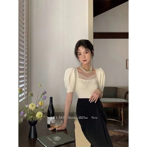 LELART summer new style French temperament square neck sweater short-sleeved women's spliced ​​mesh puff sleeve short top