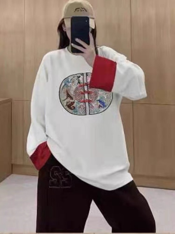 新中式國風刺繡長袖白色T恤女2024早春款慵懶風復古盤扣打底上衣