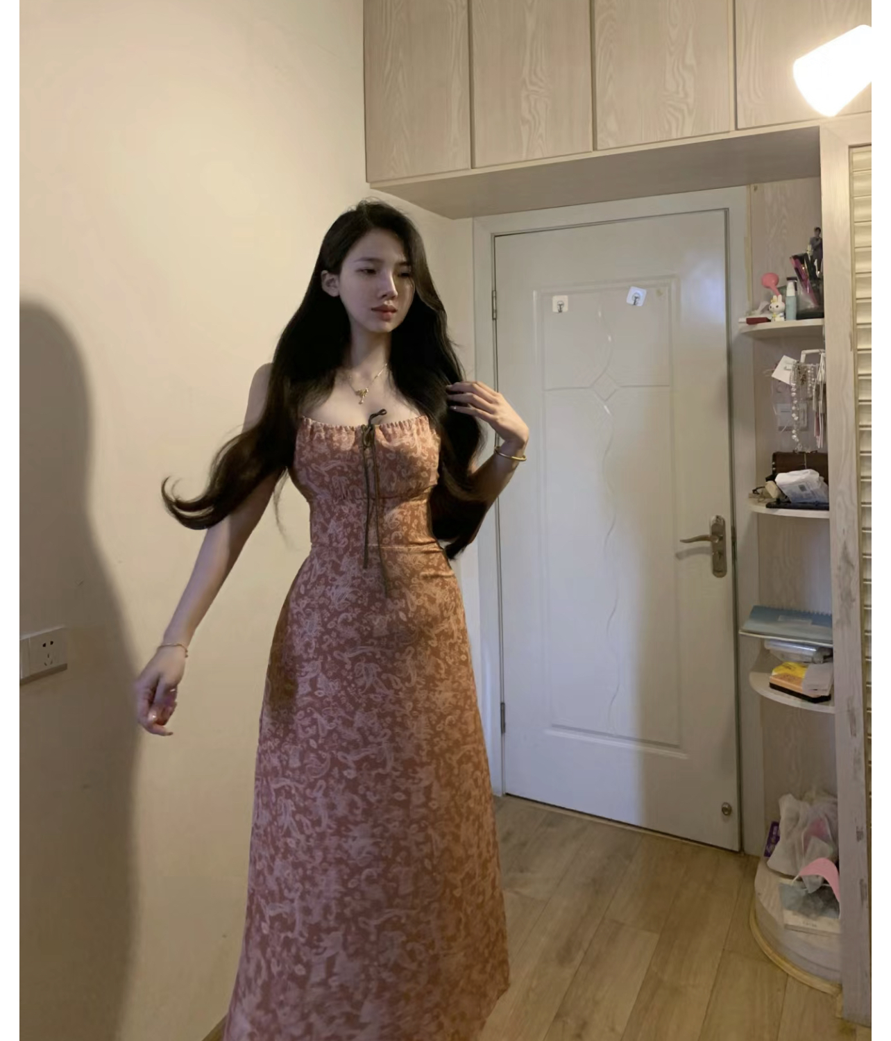 Little sweet potato blogger dress French style lu meng same style cashew flower print slimming backless suspender skirt