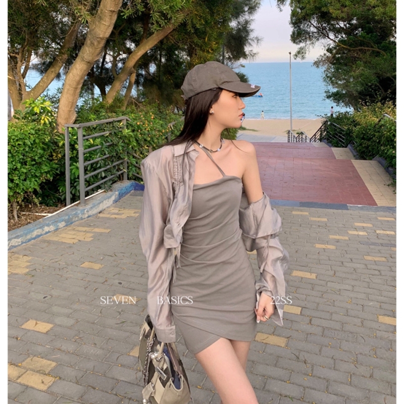 2024 spring temperament Hong Kong style hip-hugging skirt sweet and spicy style suspender dress women's summer cardigan slim two-piece set