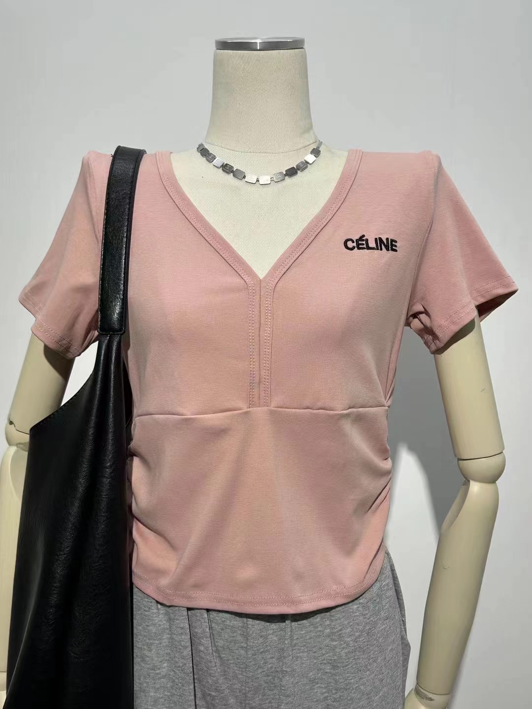 2024夏季新款港味chic修身短款v領小上衣短袖褶鄒t恤女