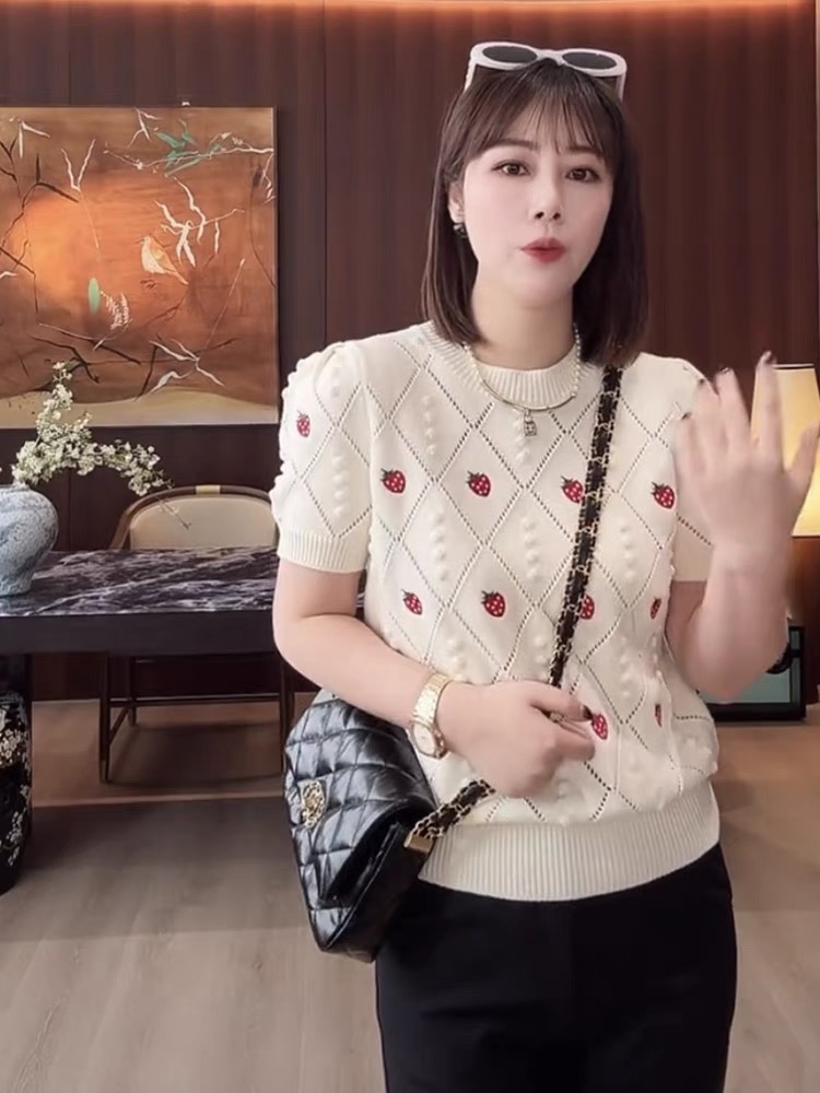 草莓印花菱格短袖毛衣女2024年早春新款設計感針織衫時尚減齡上衣