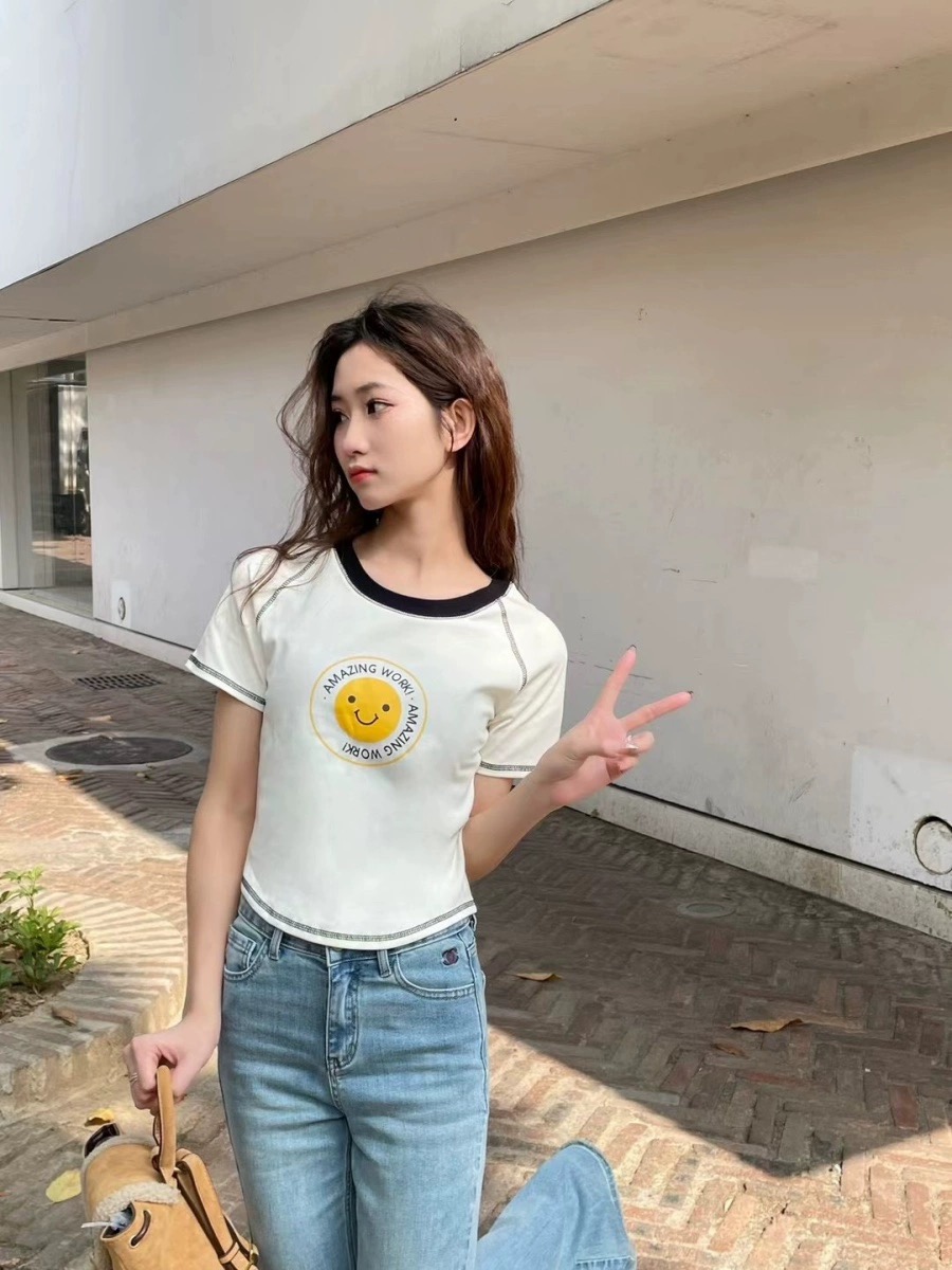 夏季新款小清新甜美簡約百搭可愛笑臉圓領T恤女短袖上衣