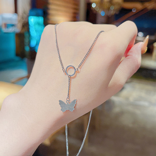 Actual shot of ins style simple necklace with silver butterfly tassel clavicle chain and the same design