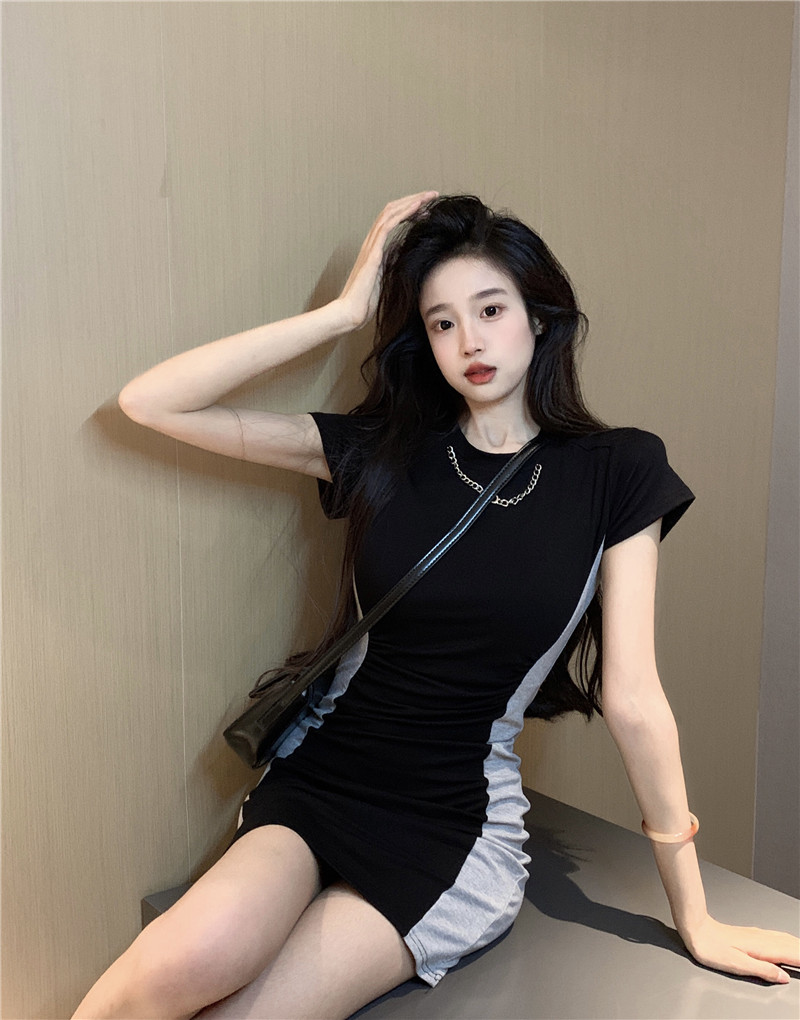 Real shot~Summer new 2024 sexy slim short-sleeved dress waist chain design niche short skirt