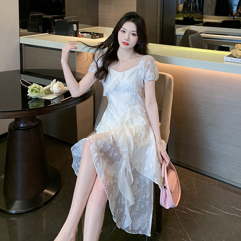 法式不規則荷葉邊連衣裙女秋季小個子收腰顯瘦初戀仙女茶歇長裙子